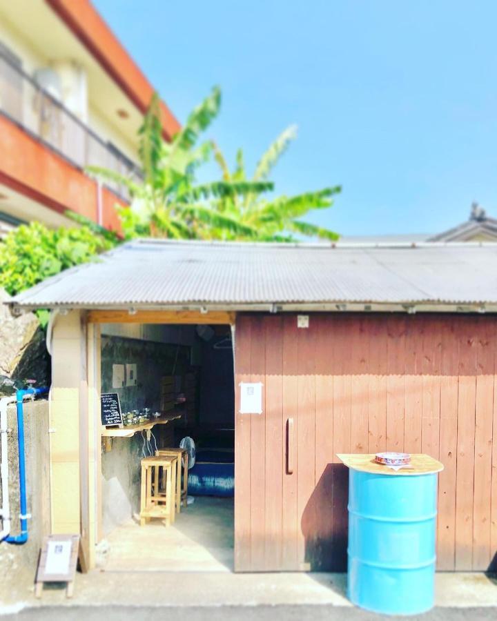 奄美ゲストハウス Hub A Nice Inn 瀬戸内町 エクステリア 写真