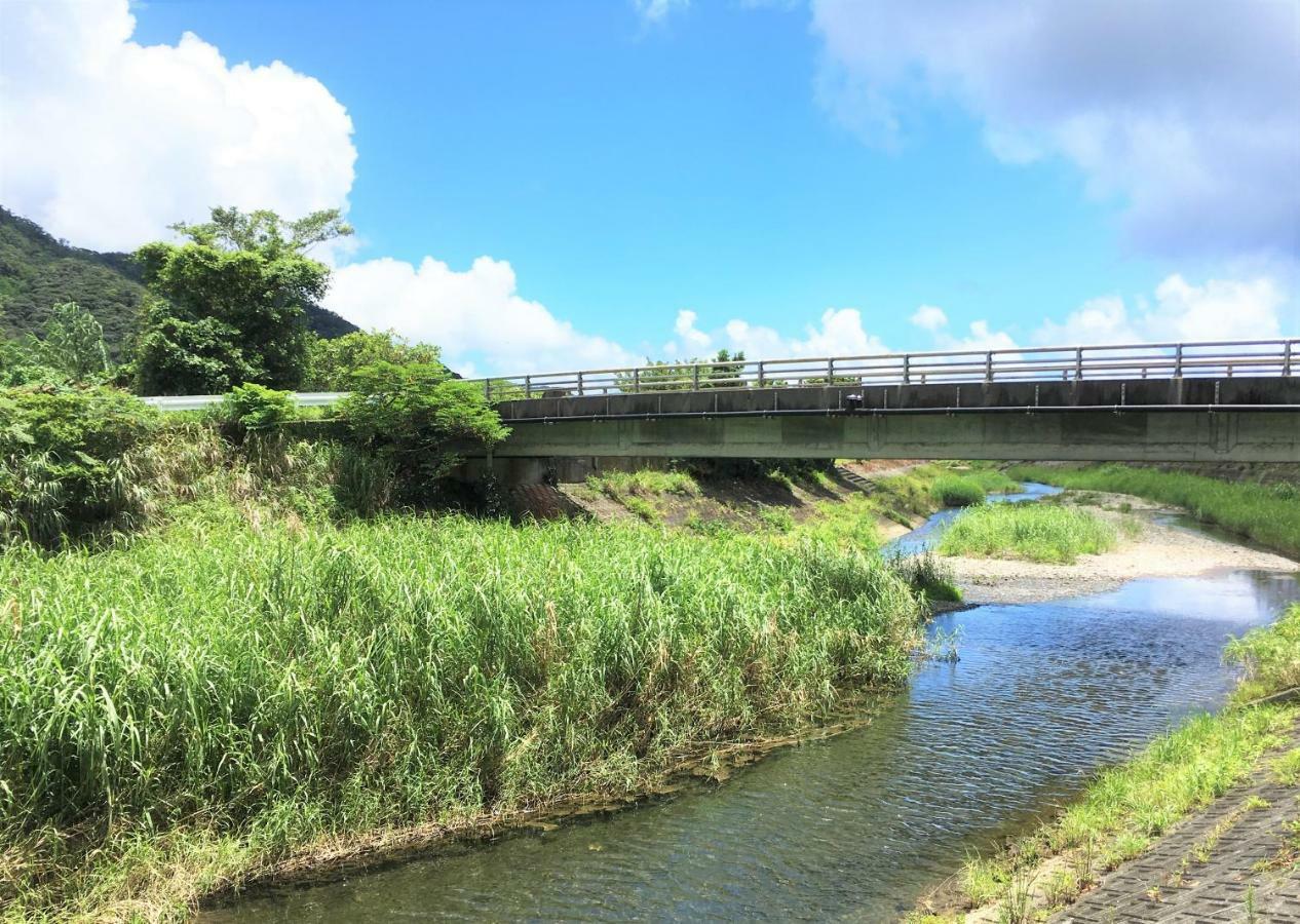 奄美ゲストハウス Hub A Nice Inn 瀬戸内町 エクステリア 写真
